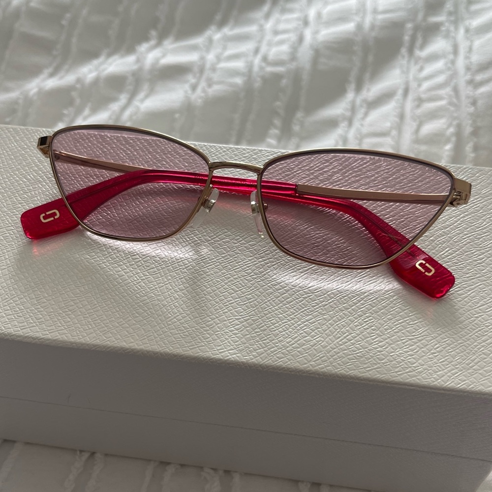 Marc Jacobs sunglasses
